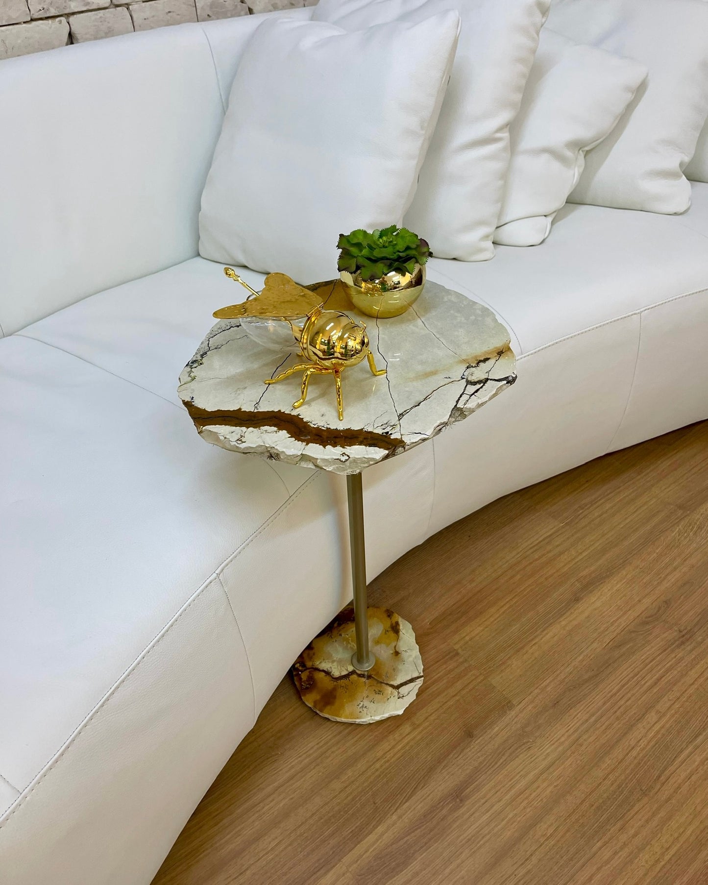 Mesa Lateral - Quartzito Blue Deep - Haste Cor Champanhe
