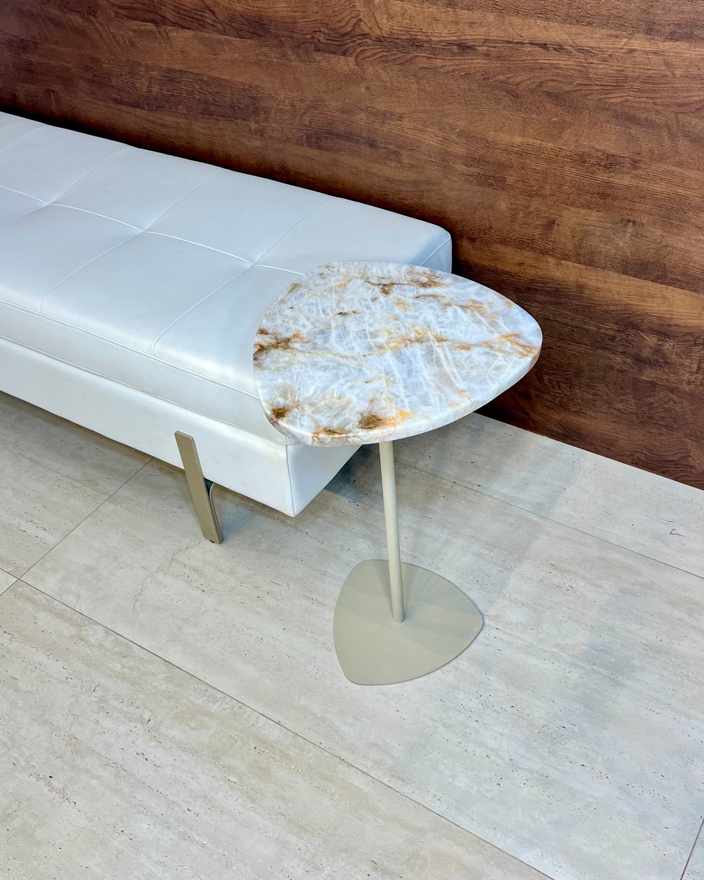 Mesa de Apoio -Cristallo Gold - Base cor Bege