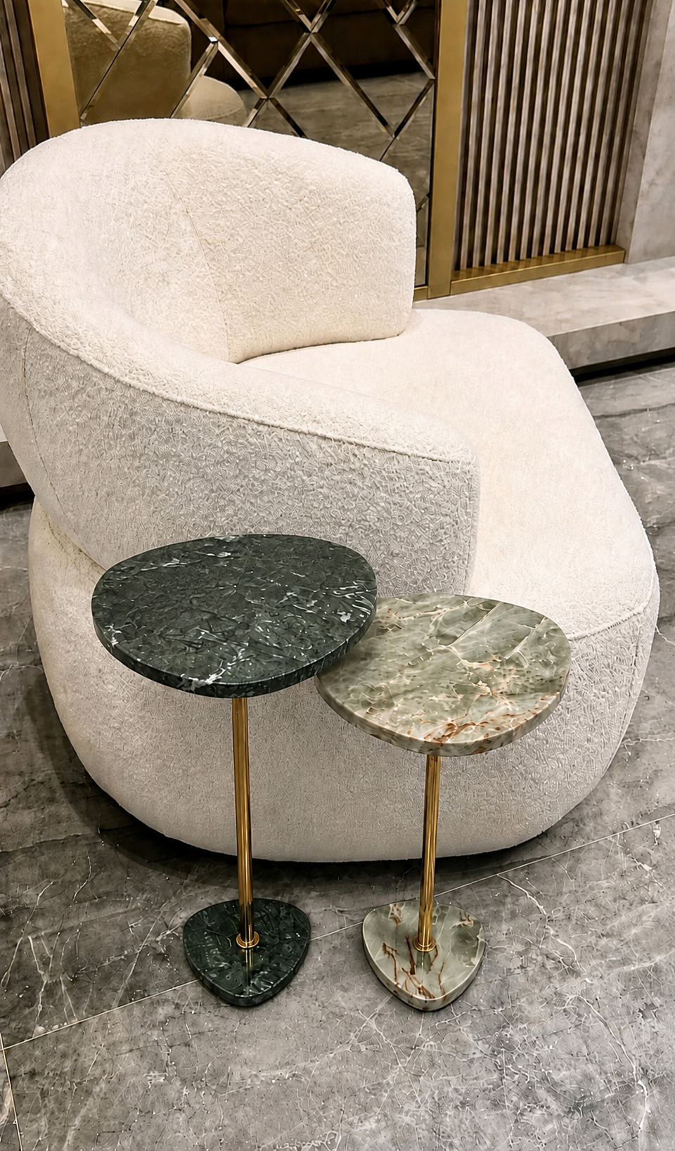 Dupla de Mesas Sangiovese - Mármore Verde Guatemala e Quartzito Verde Esmeralda - 60 e 55 Cm 2 Mesas