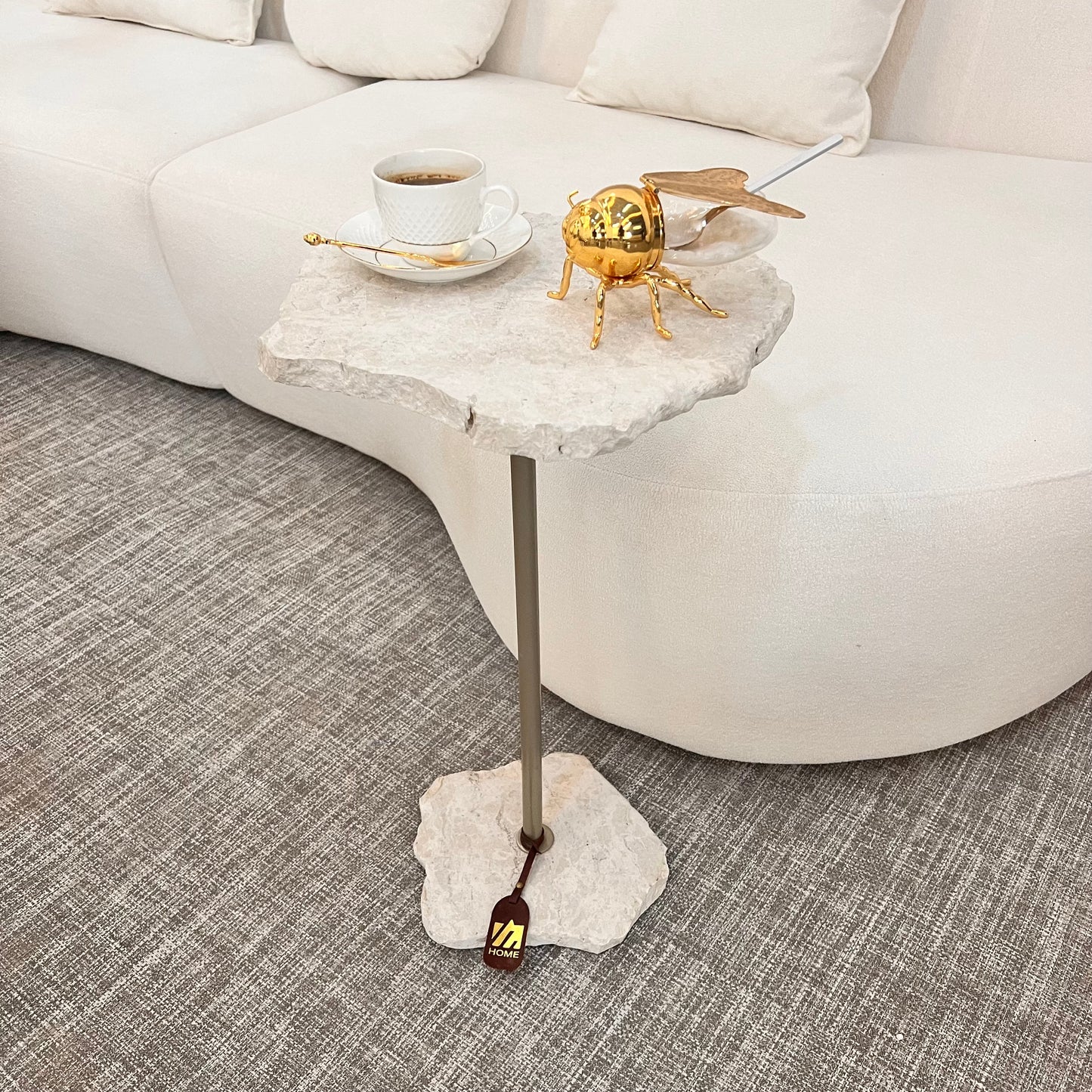 Mesa Lateral - Mármore Travertino White Cream - Base cor Fendi