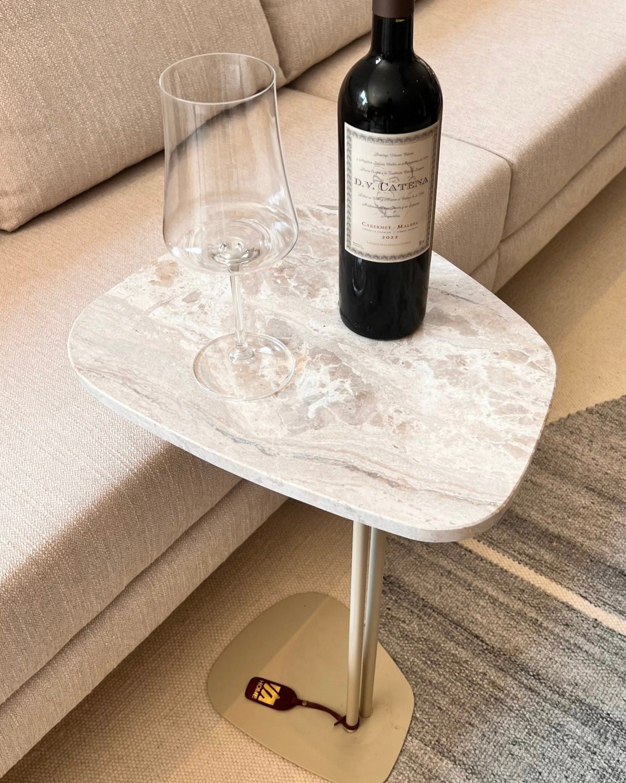 Linha Concha - Mármore Travertino Nacional ( Textura - Levigado) - Base cor Bege