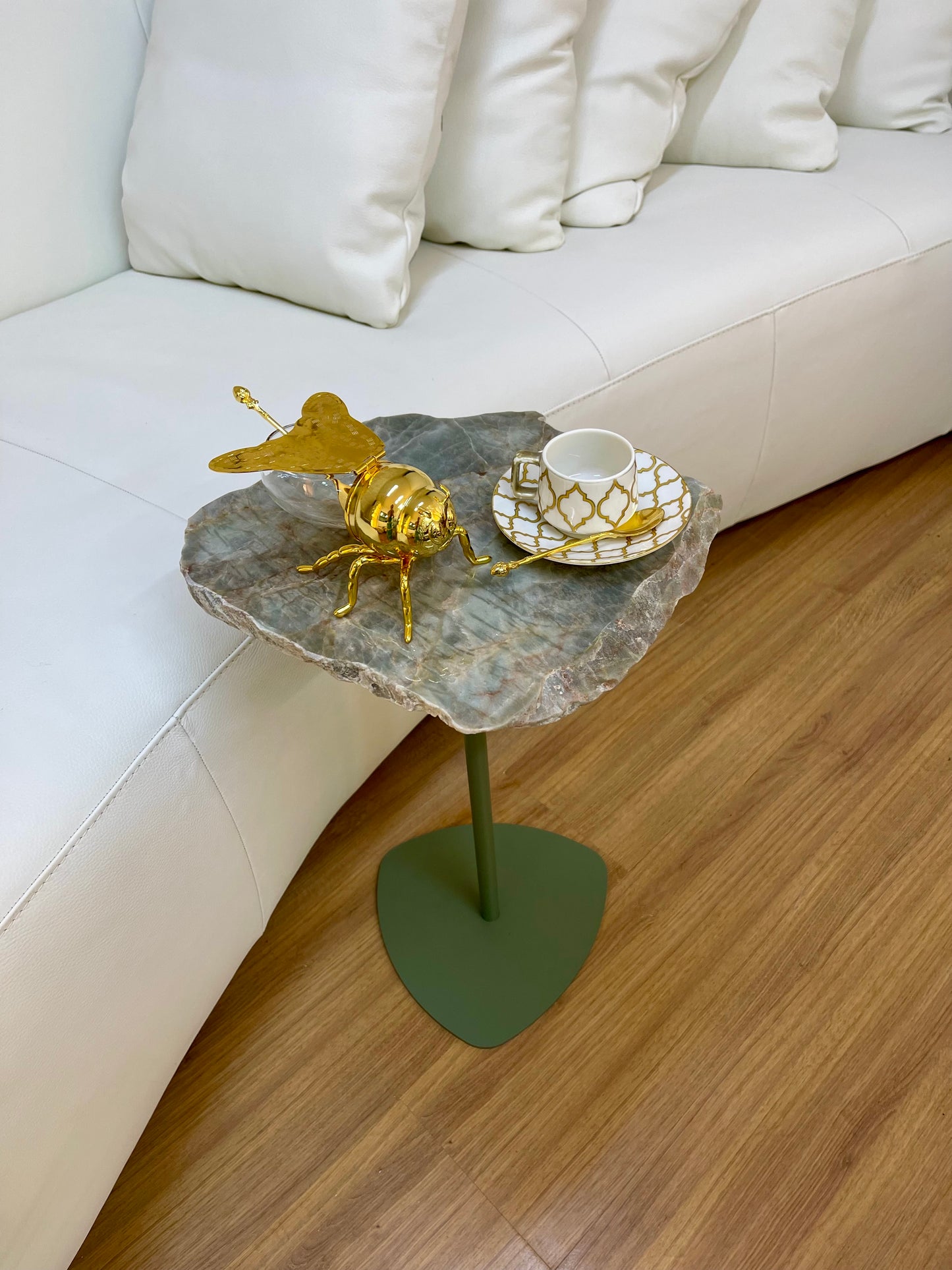 Mesa Pepita Orgânica - Quartzito Verde Esmeralda - Base Sangiovese cor Verde