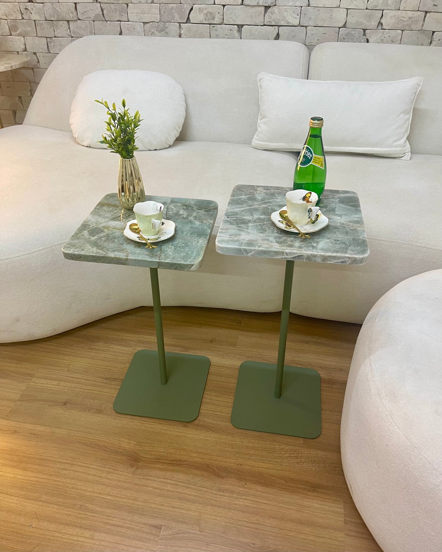 Casal Quadrato Mesas de Apoio - Dupla Mesas Quartzito Verde Esmeralda - 2 Mesas 60 e 55 Cm de Altura