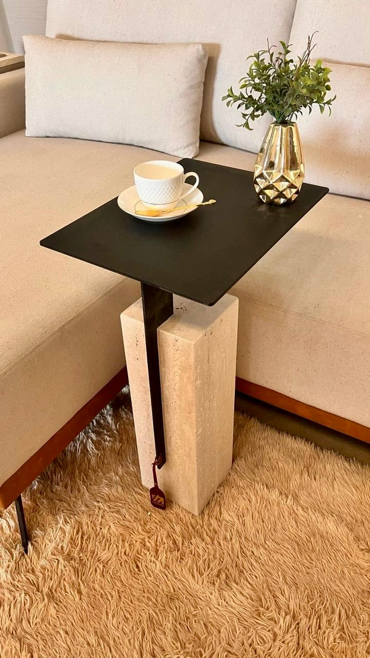 Mesa Lateral - Merlot Preta - Base Mármore Travertino Romano Legítimo