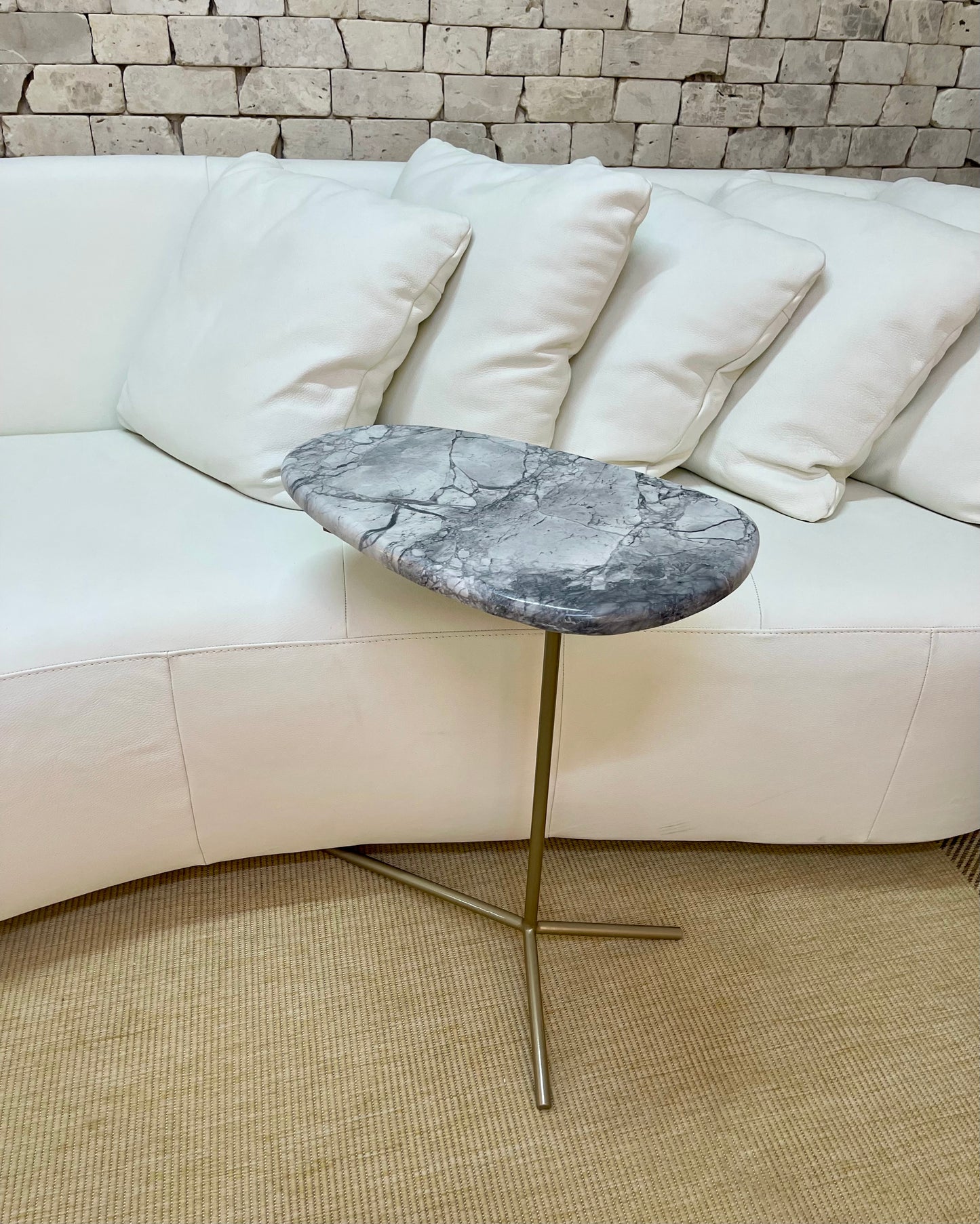 Mesa Ramos Sottile - Mármore Rafaello