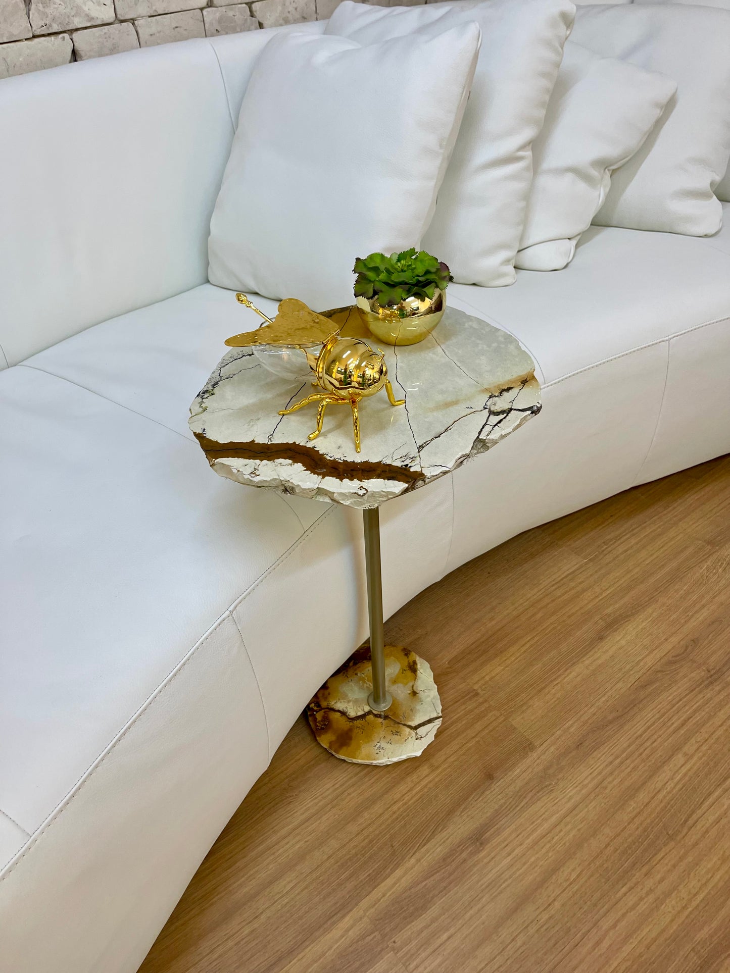 Mesa Lateral - Quartzito Blue Deep - Haste Cor Champanhe