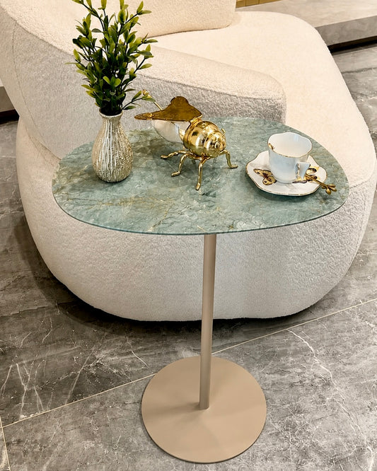 Mesa - Lateral Tulipa - Quartzito Verde Esmeralda | Base Cor Marfim