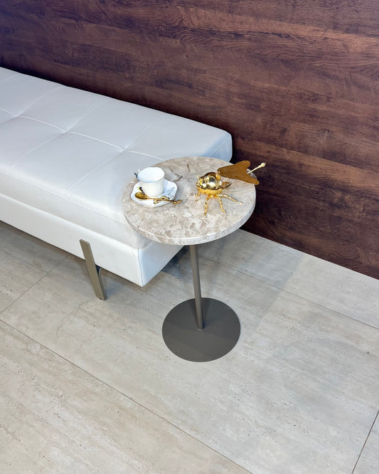 Mesa Lateral - Mármore Travertino Nacional - 55 Cm de Altura/ Peça Única