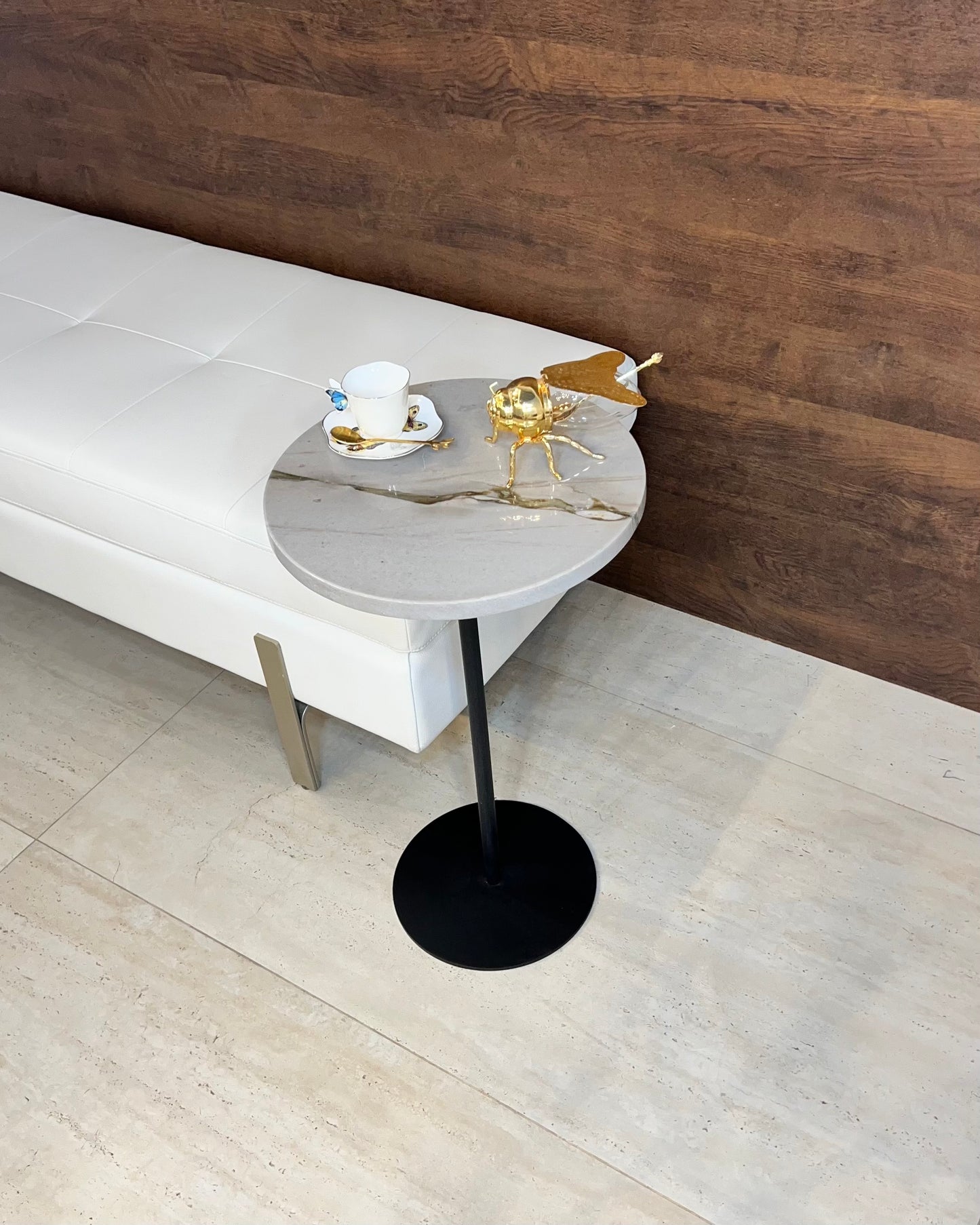 Linha Zera - Mesa Lateral Quartzito Grey Noble