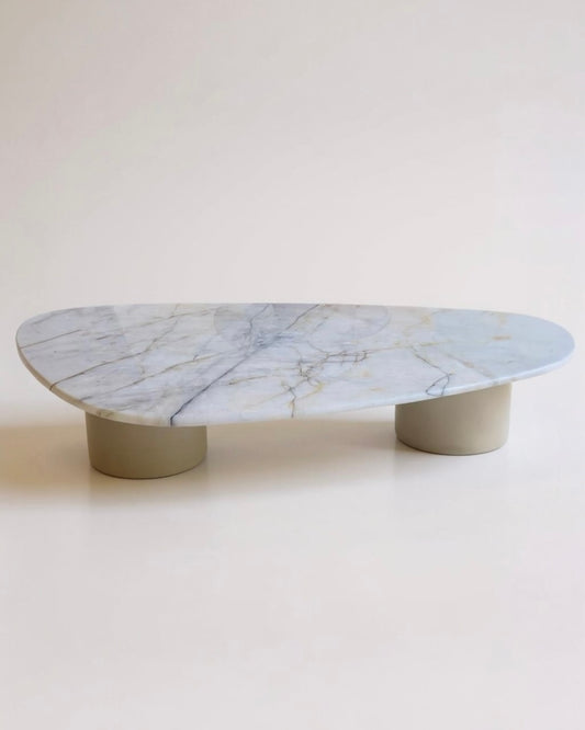 Mesa de Centro Itália - Quartizito Cristallo Gold Textura Polido (Com Brilho) Pés Robustos cor Champanhe