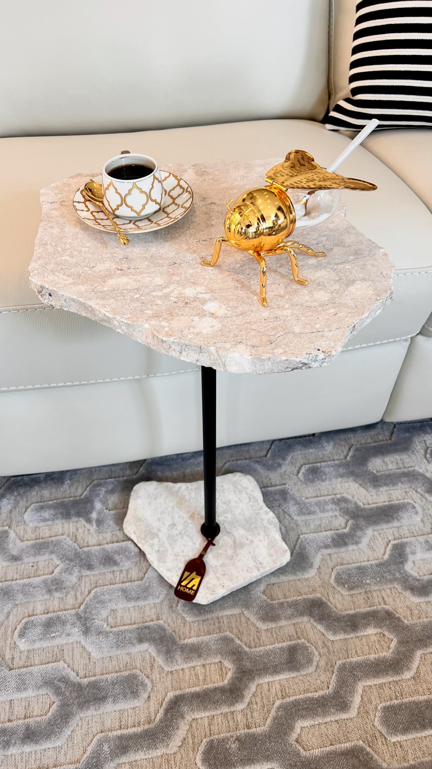 Mesa de Apoio- Mármore Travertino White Cream - Haste Preta