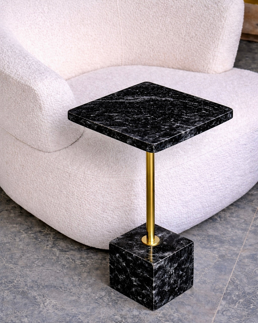 Linha Cabernet Sauvignon - Mármore Black Star ( Textura Polida) - Haste Dourada
