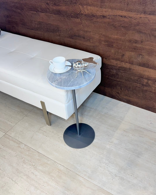 Mesa Lateral - Mármore Grigio Vulcano / 60 Cm de Altura / Peça Única