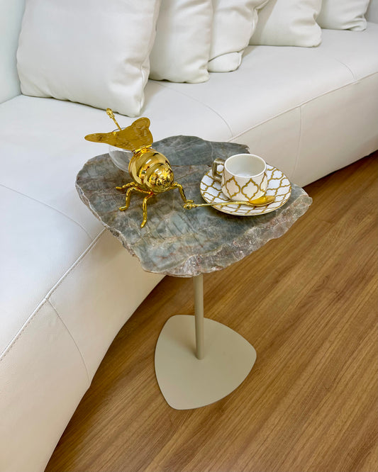 Mesa Pepita Orgânica - Quartzito Verde Esmeralda - Base Sangiovese cor Bege