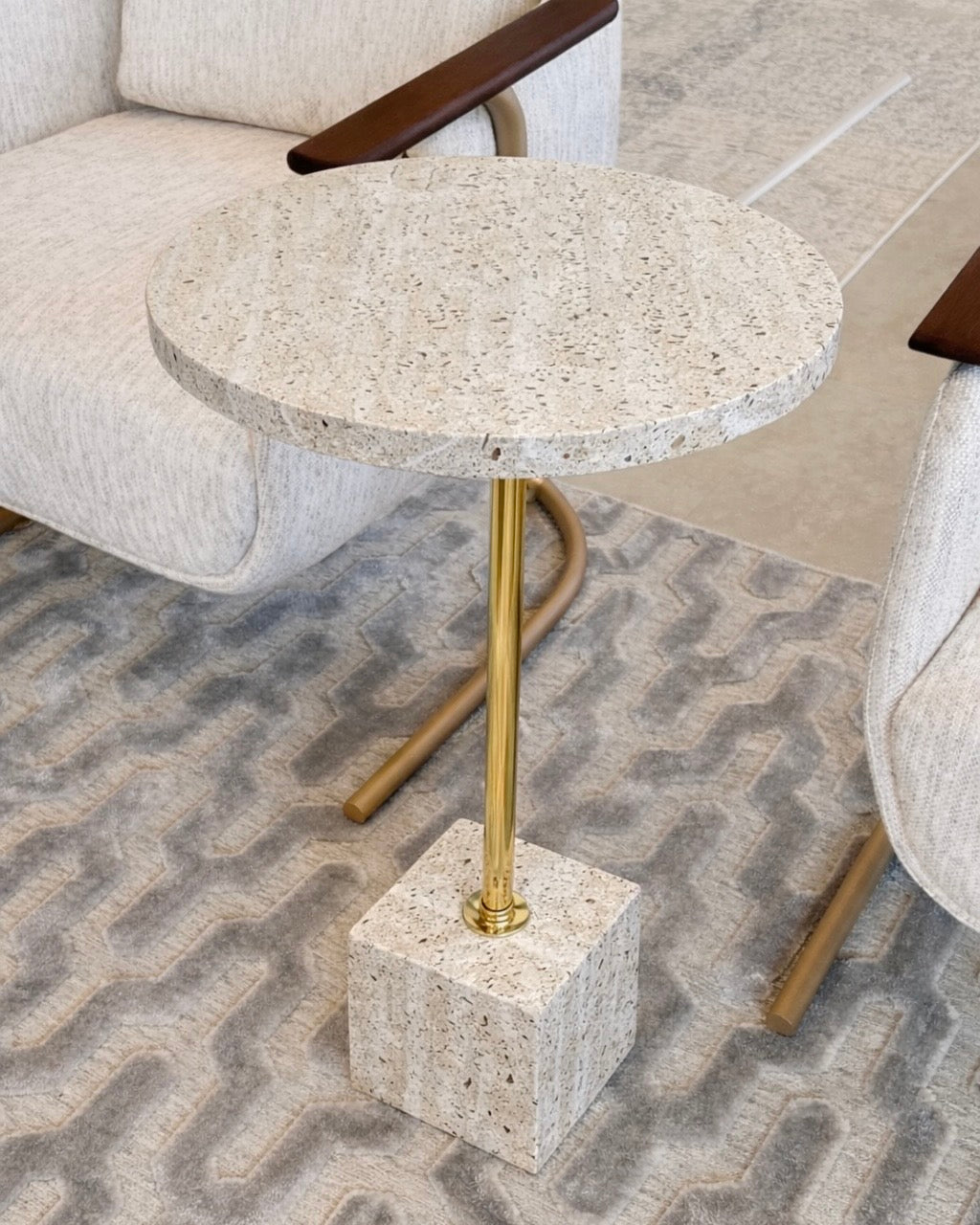 Linha Malbec - Mármore Travertino Romano (Textura Levigado - Sem Brilho)