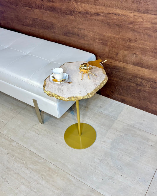 Mesa Lateral - Mármore Travertino Romano Legítimo - Com folhas de Ouro/ 60 Cm de Altura/ Peça Única