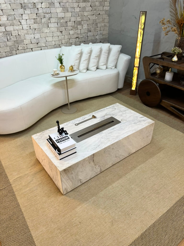 Mesa de Centro Vulcano com Lareira em Mármore Calacatta