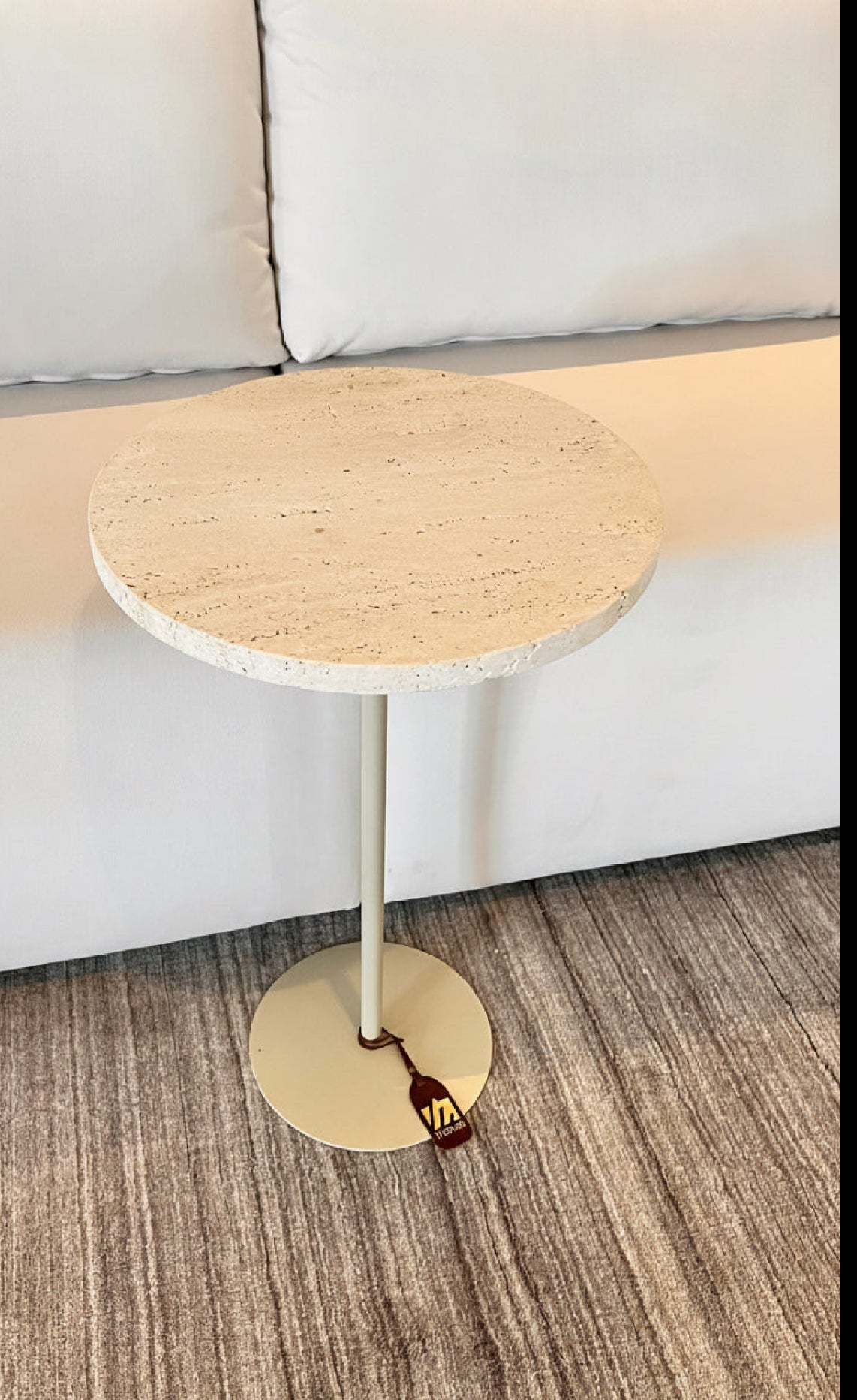 Mesa Zera Mármore Travertino Romano Legítimo Base cor Bege+ Bandeja Travertino Romano