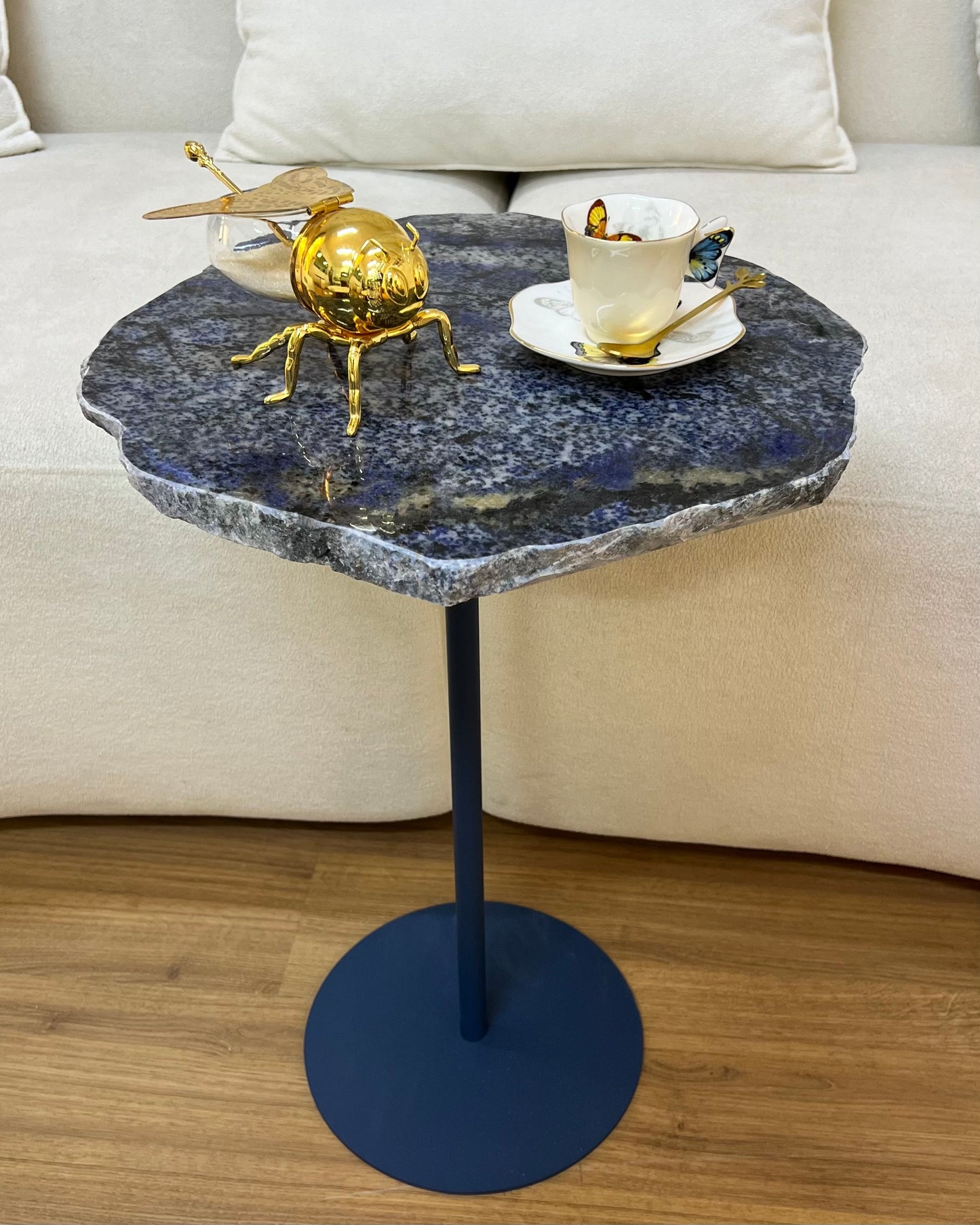 Mesa Lateral - Mármore Azul Raríssimo - Orgânica - Base Azul
