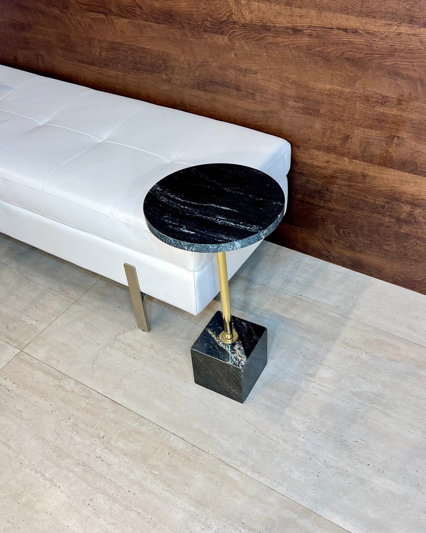 Mesa Lateral - Granito Black Star - 55 Cm de Altura / Peça Única