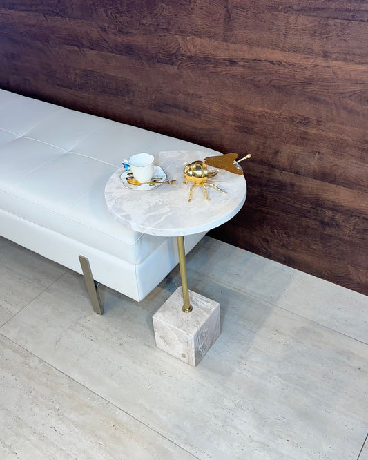 Mesa Lateral - Travertino Nacional Levigado - Altura 60 Cm / Peça Única