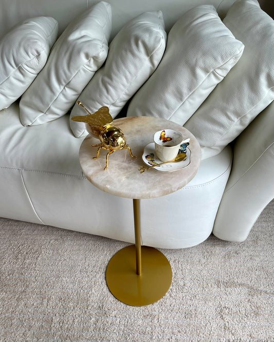 Linha Zera - Mesa de Apoio -  Quartzito Cristallo Gold / Base cor Dourada