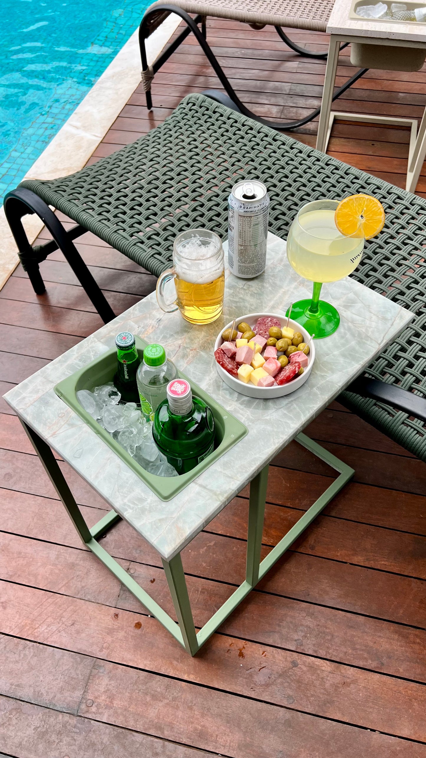 Mesa Gourmet Quartzito Verde Esmeralda - Base cor Verde