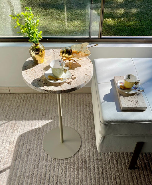 Mesa Zera Mármore Travertino Romano Legítimo Base cor Bege+ Bandeja Travertino Romano