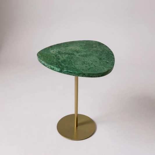 Mesa de Apoio - Linha Essencialle - Mármore Verde Guatemala- Base cor Champanhe Redonda