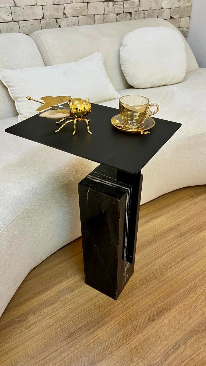 Mesa de Apoio- Merlot Preta - Base Mármore Nero Striatto !