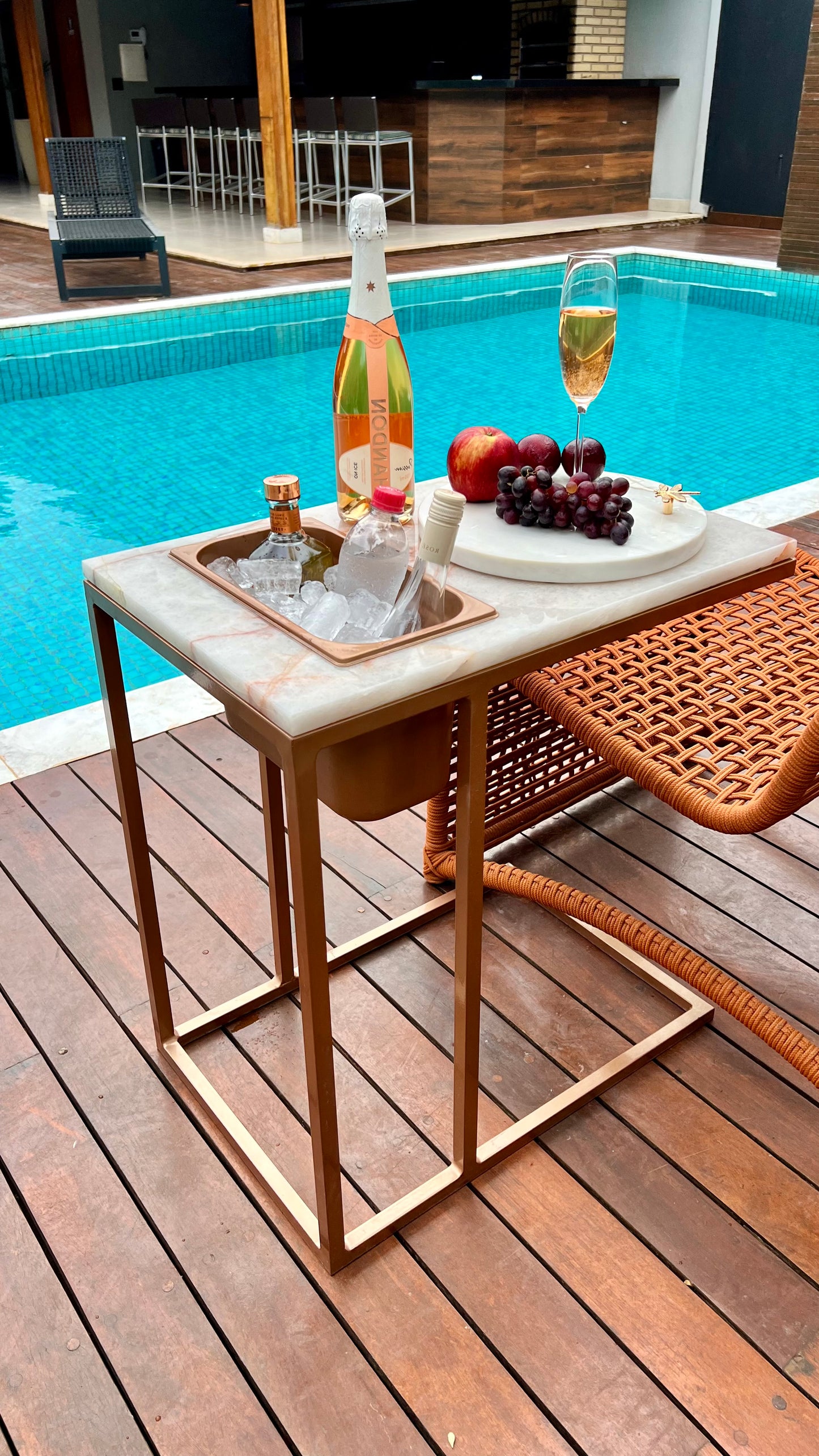 Mesa Gourmet - Quartzito Cristallo Rosé - Base cor Rose