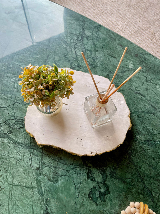 Platter - Mármore Travertino White Cream - Textura Levigado (Natural) com folha de ouro na borda - 36 Cm de diâmetro!