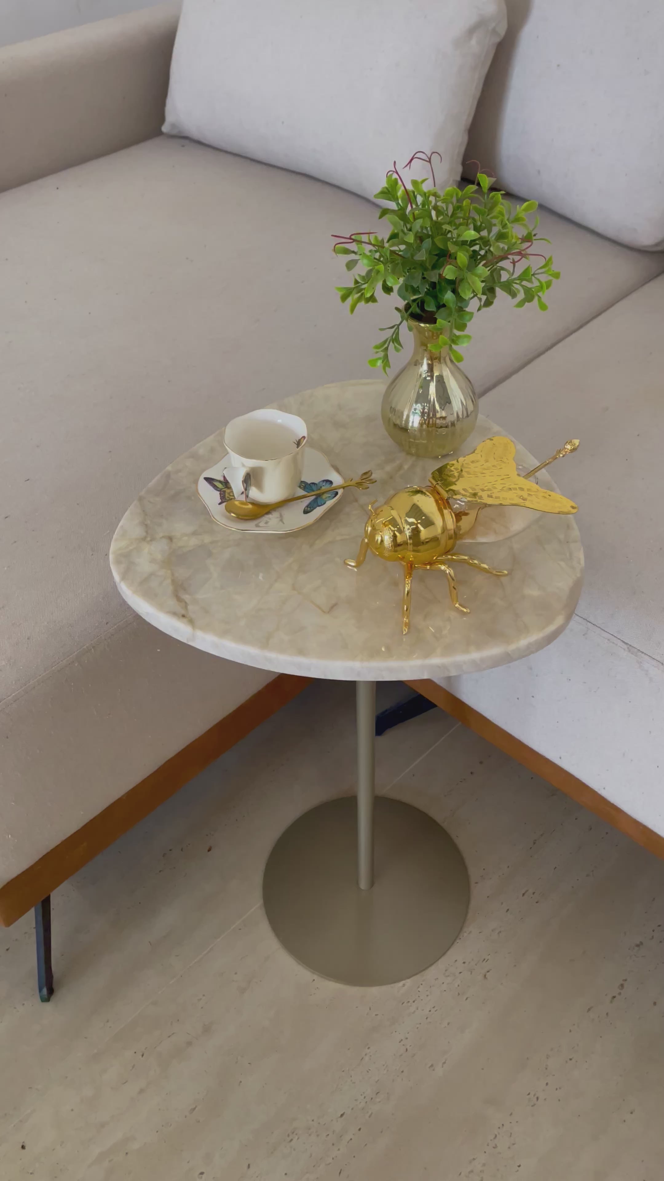 Mesa de Apoio - Linha Essencialle - Quartzito Perlla Santana
